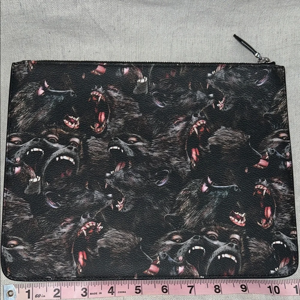 Givenchy Coated Canvas All Over Monkey Brother Large Zip Pouch - Picture 4 of 10